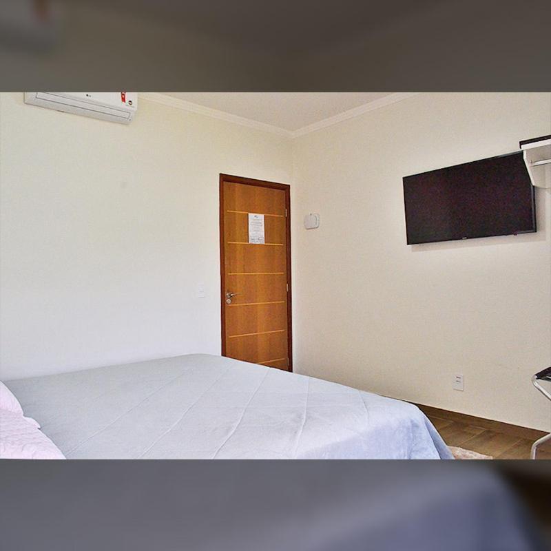 Pousada Recanto Da Estacao São João da Boa Vista Buitenkant foto